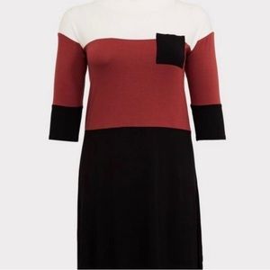 Torrid Dress Size 2X Short Sleeve Rayon Colorblock Striped Black Brown White NWT